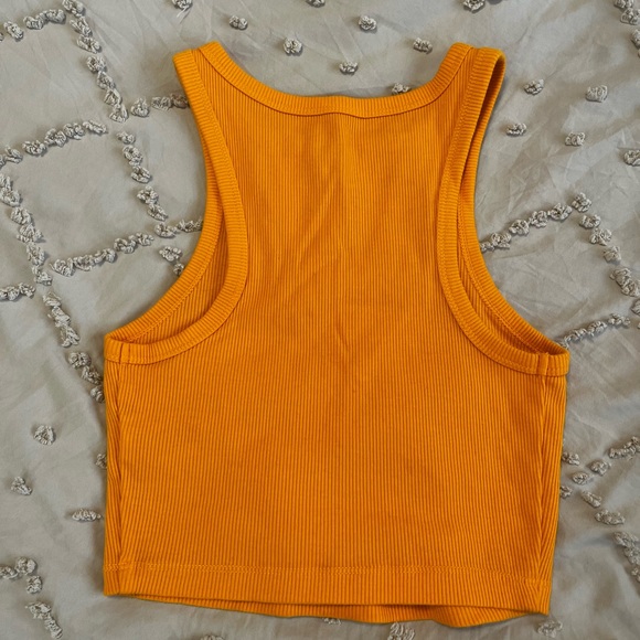 Orange basic top! - Picture 3 of 3